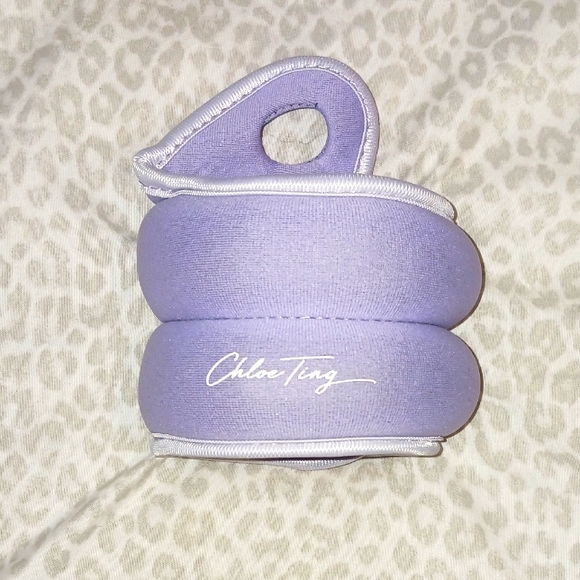 Chloe Ting Wrist Weight set - Picture 3 of 6